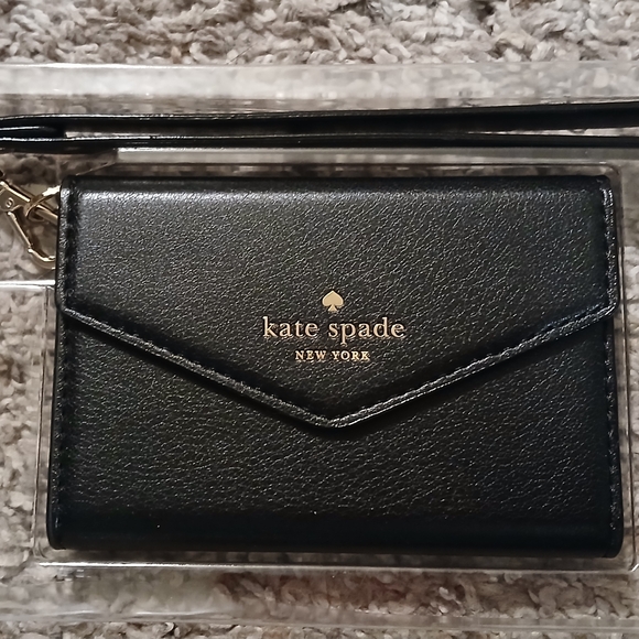 🖤 Kate Spade New York Black Leather Wristlet Card Holder Tech Case NWT - Picture 2 of 6
